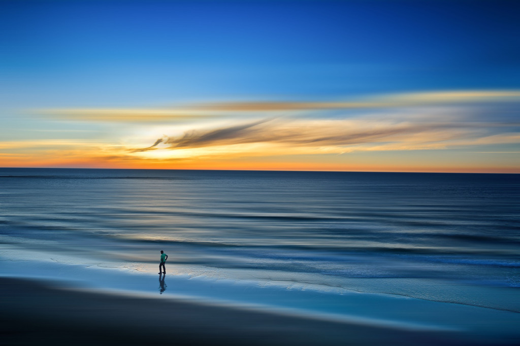 beach-1850218_1920.jpg