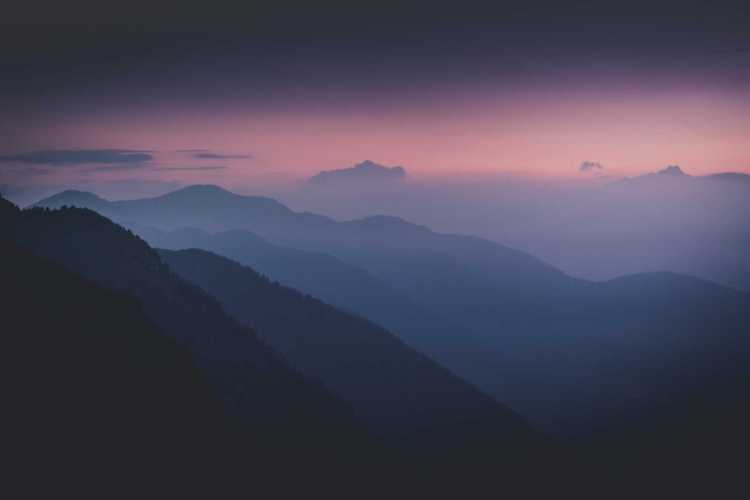 mountaindawn-1.jpg