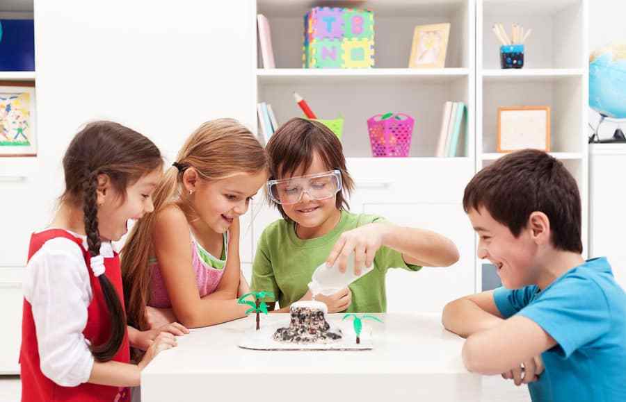 kids-group-learning.jpg