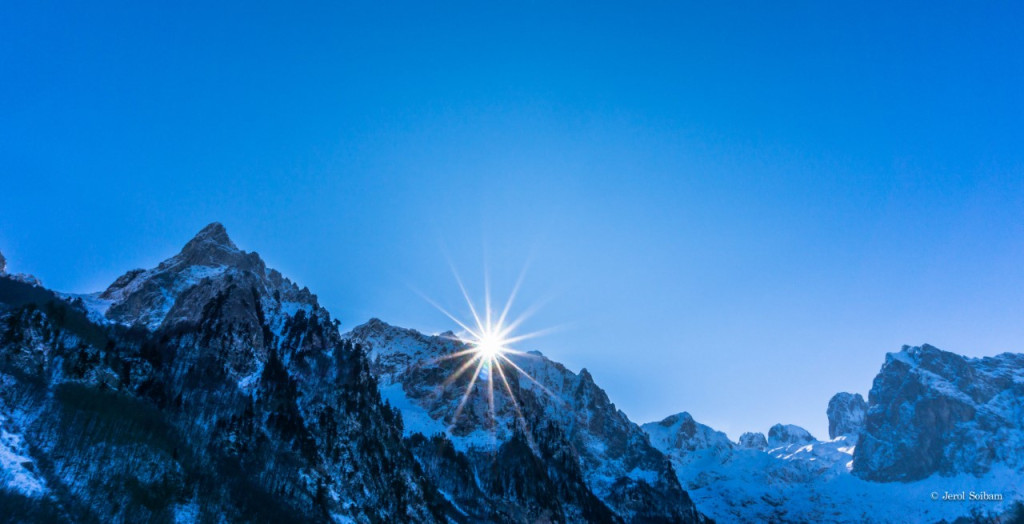 thumbnail_mountain_shine.jpg