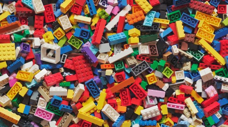 lego-simple-blocks-1.jpg